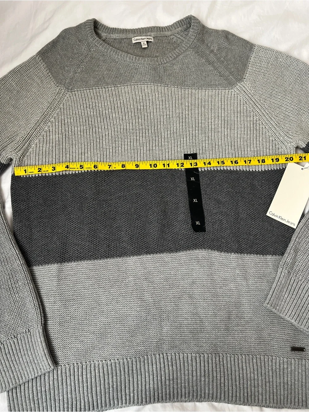Calvin Klein Jeans Gray Colorblock Knit Sweater – XL | NWT